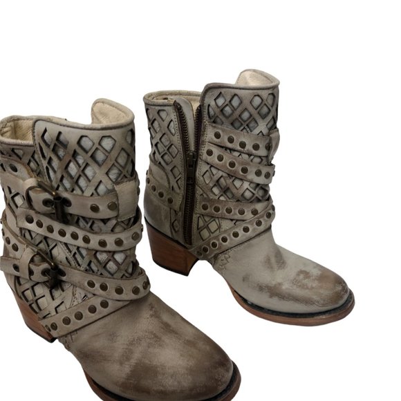 Freebird Cato Strappy Harness Ankle Bootie Boots Stone Gray Distressed Women's 6 - Picture 4 of 12